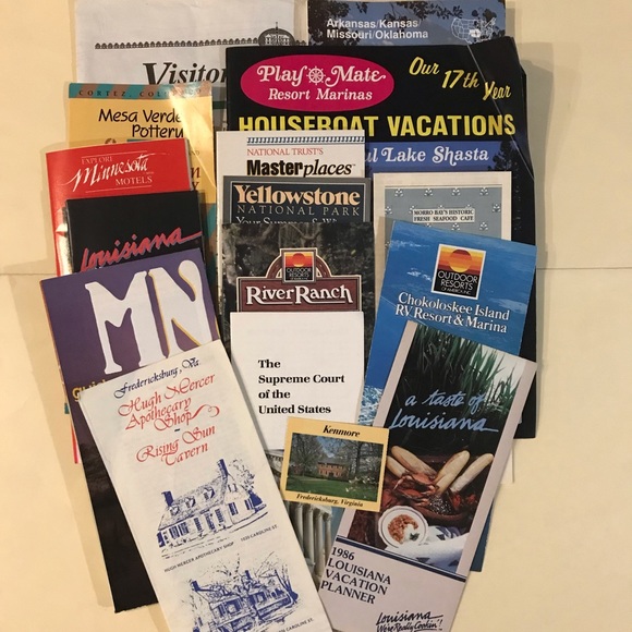 VINTAGE 1980s & 1990s U.S. Travel Brochures - Picture 1 of 11